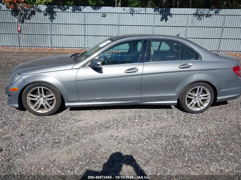 WDDGF8BB9CR225906 2012 Mercedes-Benz C 300 Luxury 4Matic/Sport 4Matic