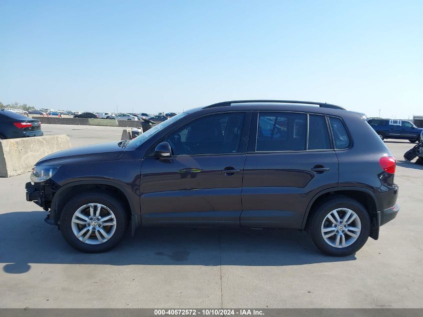 2016 Volkswagen Tiguan S VIN: WVGAV7AX1GW579609 Lot: 40572572