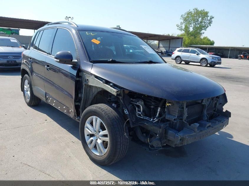 2016 VOLKSWAGEN TIGUAN S - WVGAV7AX1GW579609