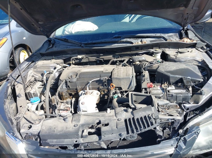 2015 HONDA ACCORD VIN: 1HGCR2F38FA092057