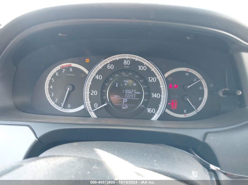 2015 HONDA ACCORD VIN: 1HGCR2F38FA092057