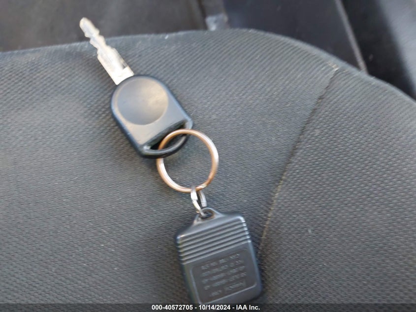 2007 Ford Escape Xlt VIN: 1FMYU03127KA90645 Lot: 40572705