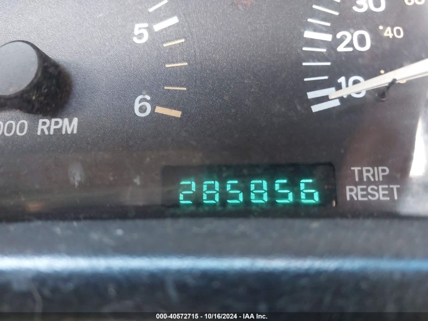 2000 Jeep Cherokee Sport VIN: 1J4FT48S3YL102315 Lot: 40572715