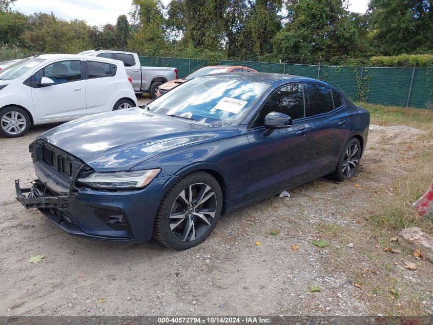 2019 Volvo S60 T6 R-Design VIN: 7JRA22TM6KG017793 Lot: 40572794