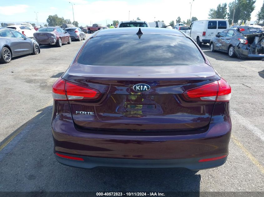 3KPFK4A7XJE265797 2018 Kia Forte Lx