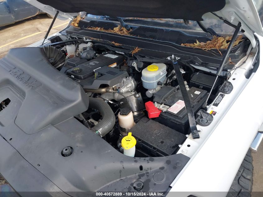 2022 Ram 2500 Tradesman 4X2 8' Box VIN: 3C6UR4HLXNG318960 Lot: 40572889