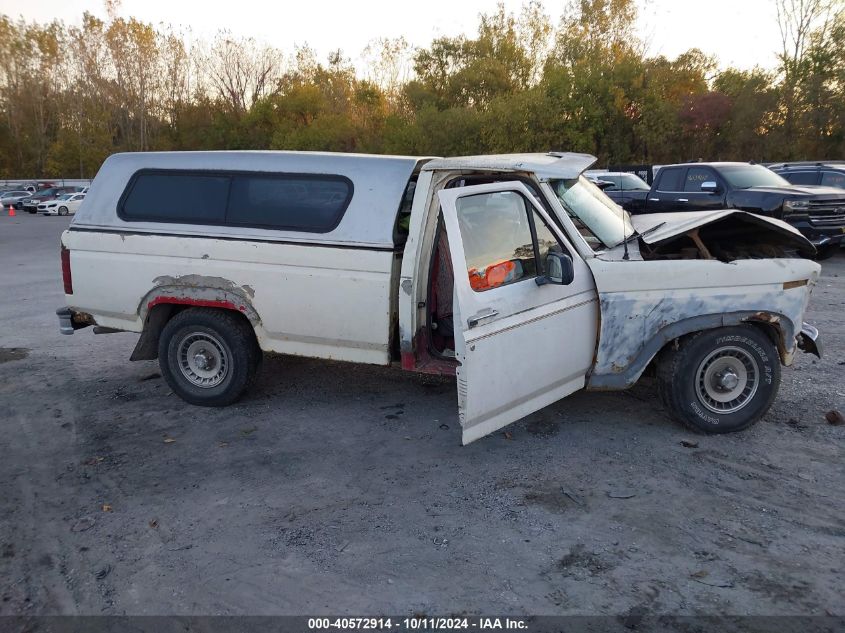 1982 Ford F100 VIN: 1FTCF10F3CUA1556 Lot: 40572914