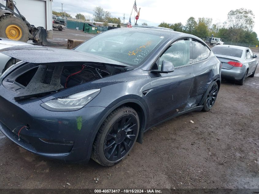 2022 Tesla Model Y Long Range Dual Motor All-Wheel Drive VIN: 7SAYGAEE6NF389330 Lot: 40573417