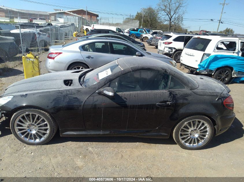 2007 Mercedes-Benz Slk 55 Amg VIN: WDBWK73F87F149582 Lot: 40573606