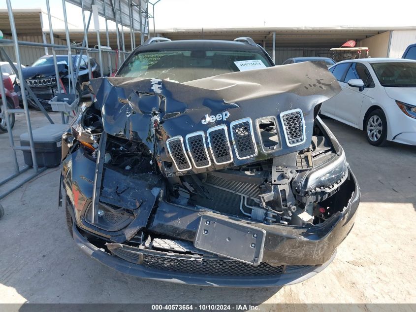 2019 Jeep Cherokee Latitude Plus Fwd VIN: 1C4PJLLB3KD205690 Lot: 40573654