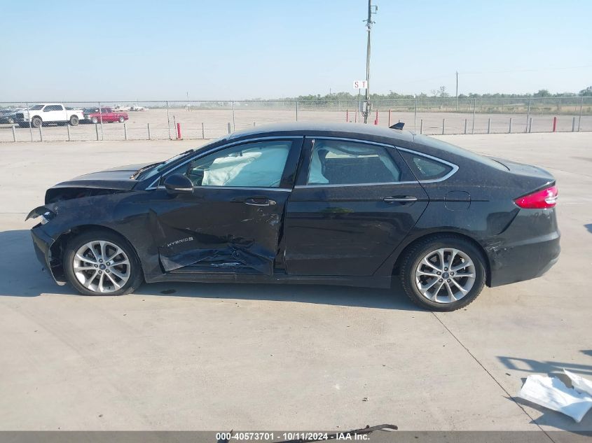 3FA6P0MU7KR110555 2019 Ford Fusion Sel