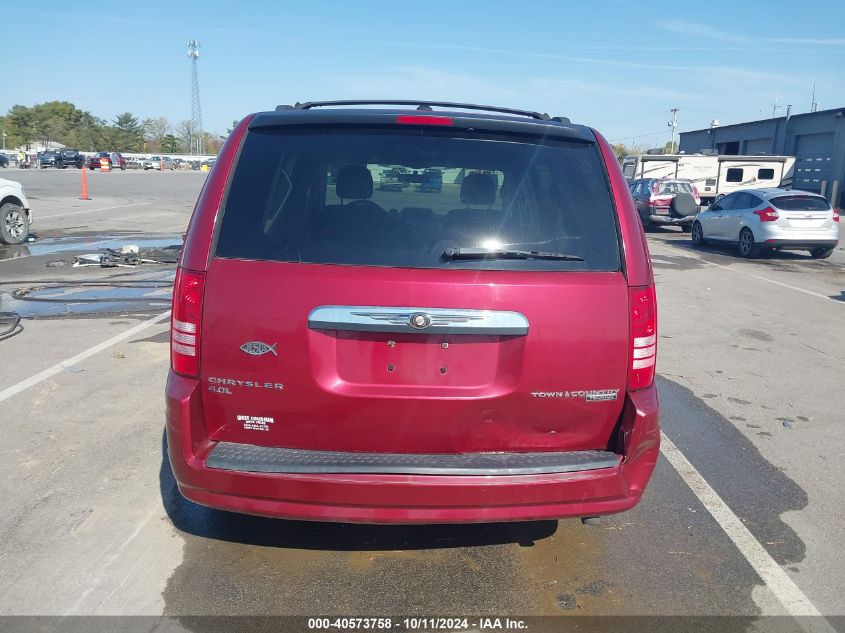 2A4RR5DX8AR472630 2010 Chrysler Town & Country Touring