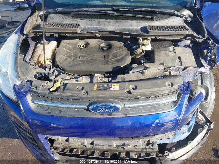 1FMCU9G99FUB25683 2015 Ford Escape Se