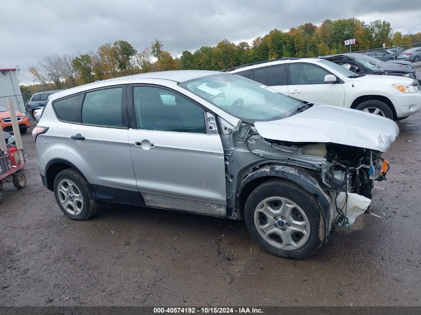 2018 Ford Escape S VIN: 1FMCU0F76JUC70040 Lot: 40574192