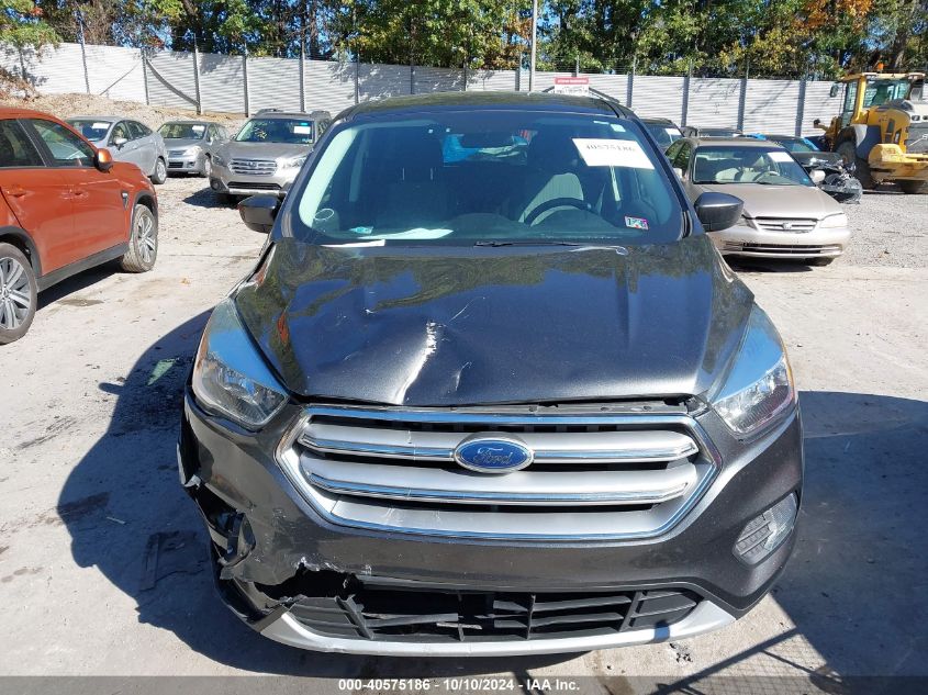 2017 Ford Escape Se VIN: 1FMCU9GD9HUA59305 Lot: 40575186