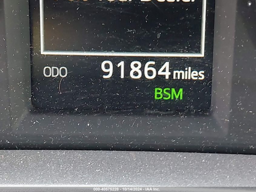 2017 Toyota Rav4 Xle VIN: JTMRFREV5HJ164705 Lot: 40575228