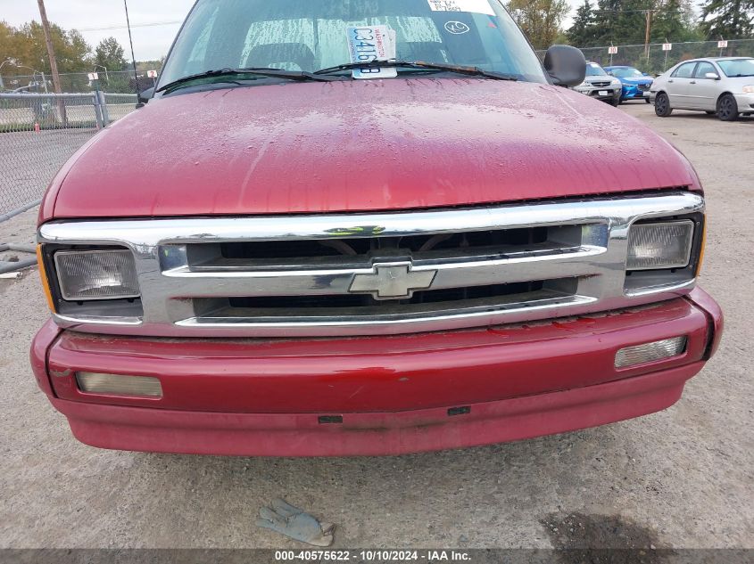 1996 Chevrolet S Truck S10 VIN: 1GCCS1941T8228923 Lot: 40575622