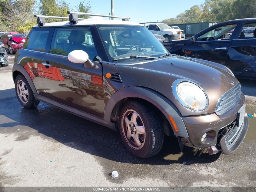 2011 Mini Cooper VIN: WMWSU3C53BTX97221 Lot: 40575741