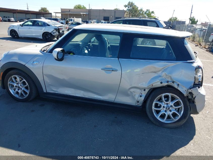 2015 Mini Hardtop Cooper S VIN: WMWXP7C5XF2A34812 Lot: 40575743