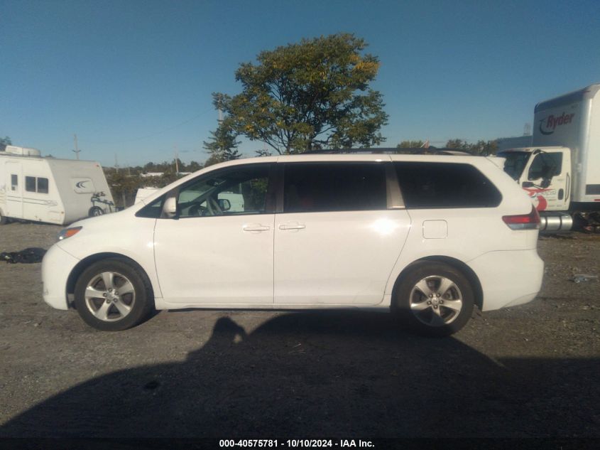 5TDKK3DC2ES428701 2014 Toyota Sienna Le V6 8 Passenger