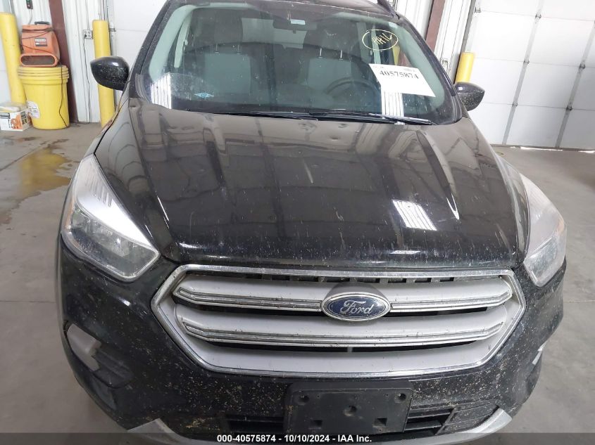 1FMCU0GD1JUD05202 2018 Ford Escape Se