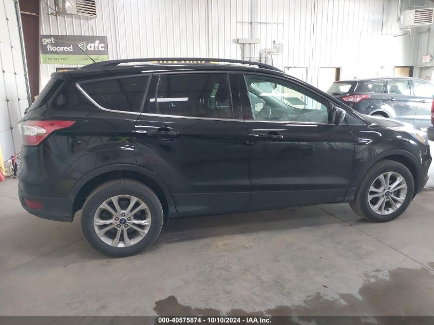 1FMCU0GD1JUD05202 2018 Ford Escape Se