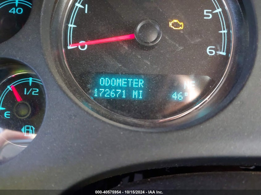 2013 CHEVROLET SUBURBAN VIN: 1GNSKJE79DR254457