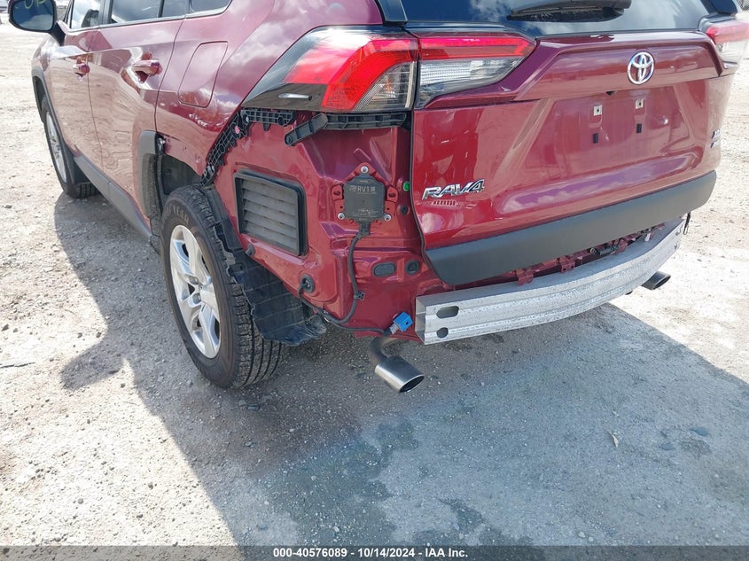 VIN JTMP1RFV7KD504463 2019 TOYOTA RAV4 XLE