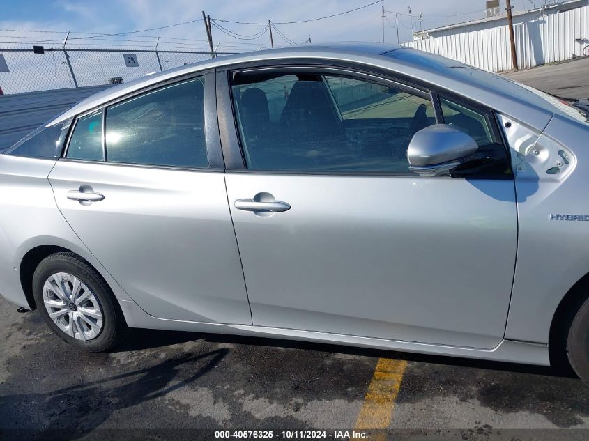 JTDKARFU2K3076163 2019 Toyota Prius Le