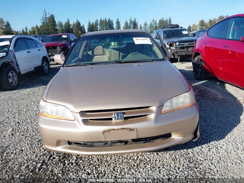 2000 Honda Accord 2.3 Lx VIN: 1HGCG5643YA155651 Lot: 40576690