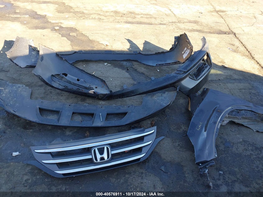 2013 HONDA CR-V LX - 5J6RM4H30DL028025