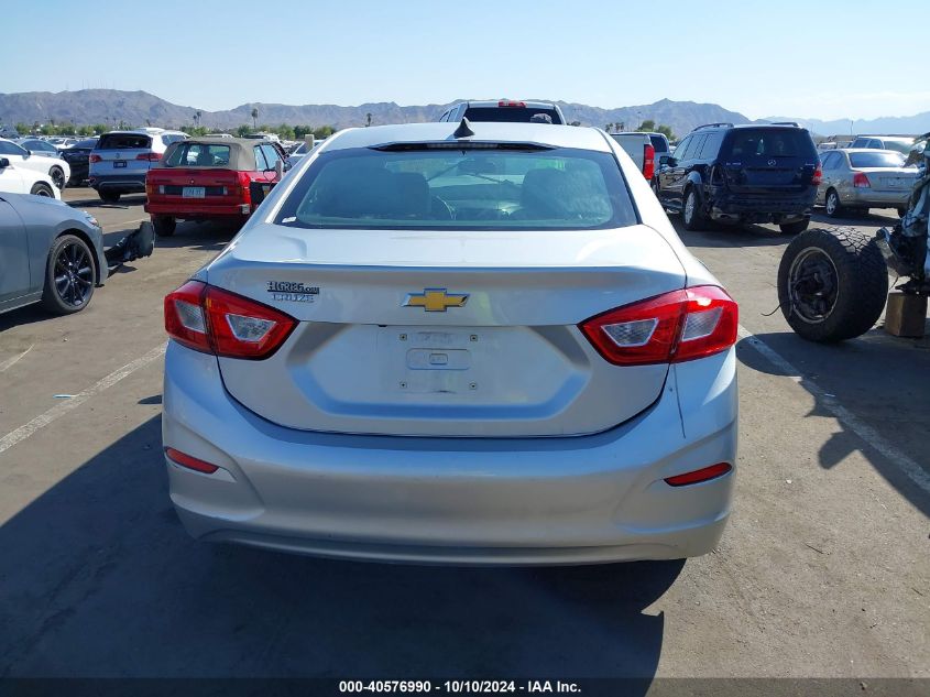 1G1BC5SM5K7120344 2019 Chevrolet Cruze Ls