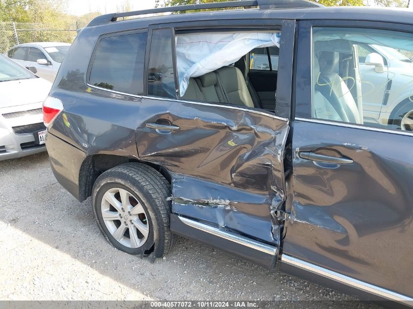 2013 Toyota Highlander Plus/Se VIN: 5TDBK3EHXDS216623 Lot: 40577072