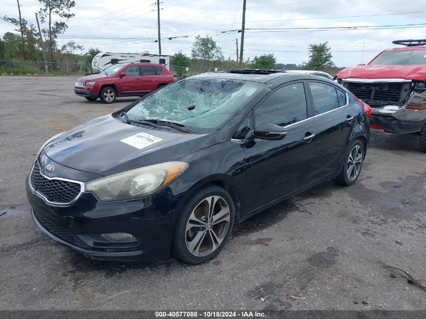 VIN KNAFZ4A89E5060765 2014 KIA FORTE no.2