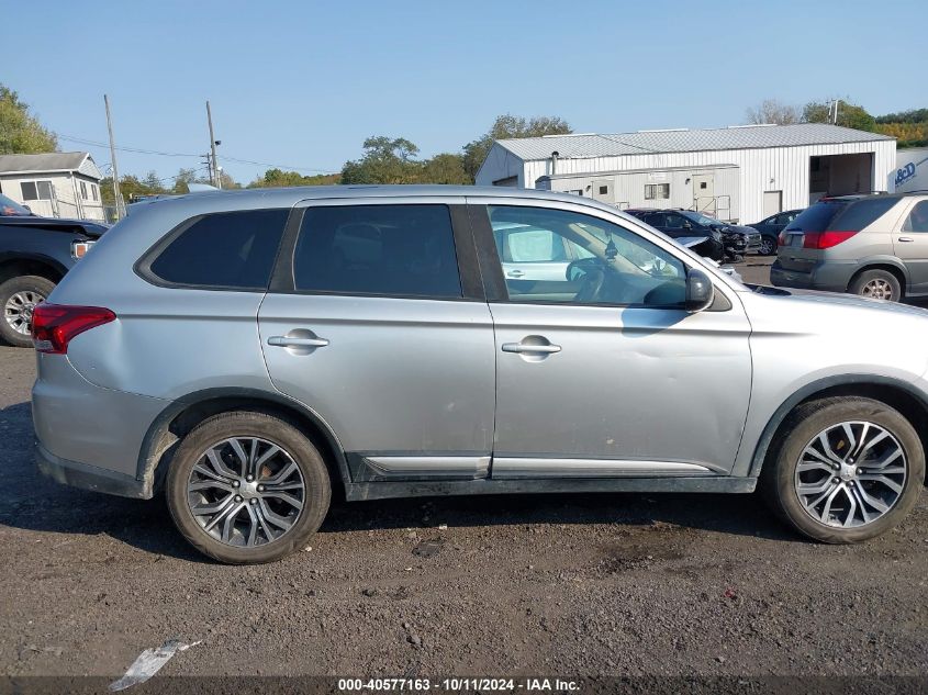 JA4AZ3A31JZ061501 2018 Mitsubishi Outlander Es