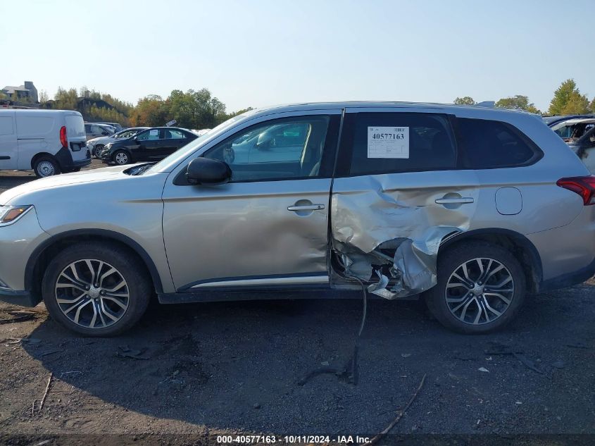 JA4AZ3A31JZ061501 2018 Mitsubishi Outlander Es