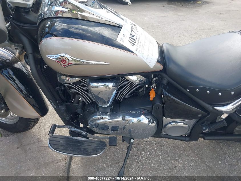 2011 Kawasaki Vn900 D VIN: JKAVN2D11BA042562 Lot: 40577224