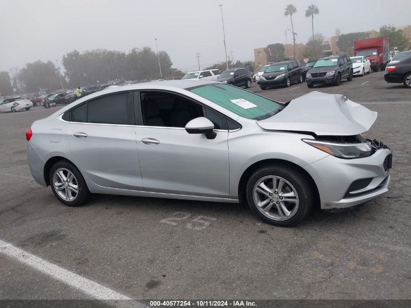 1G1BE5SM1J7239498 2018 Chevrolet Cruze Lt