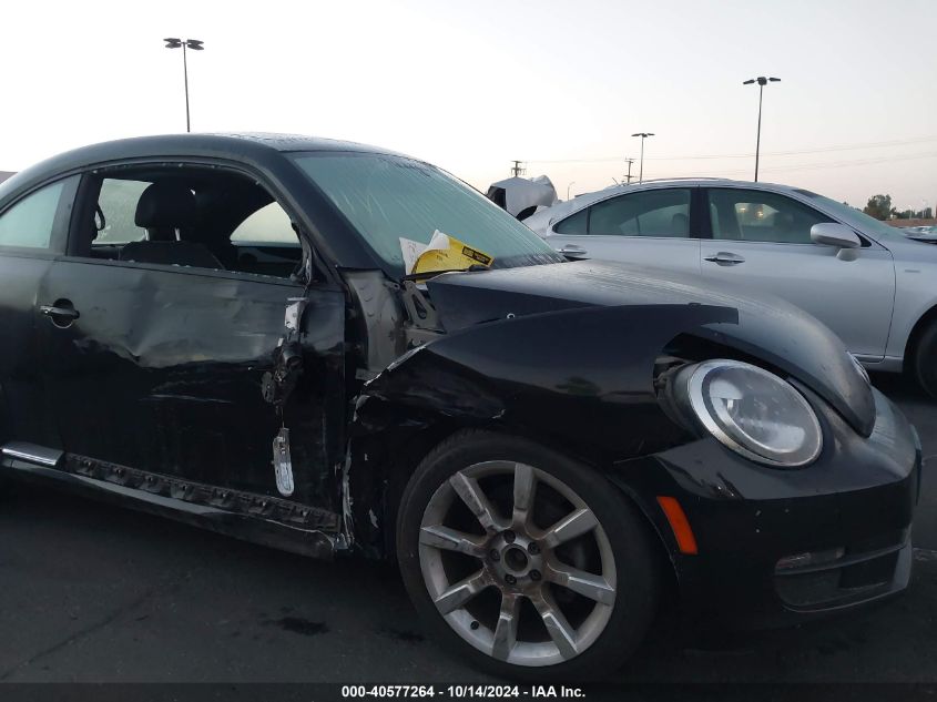 2013 Volkswagen Beetle VIN: 3VWJP7AT9DM677744 Lot: 40577264