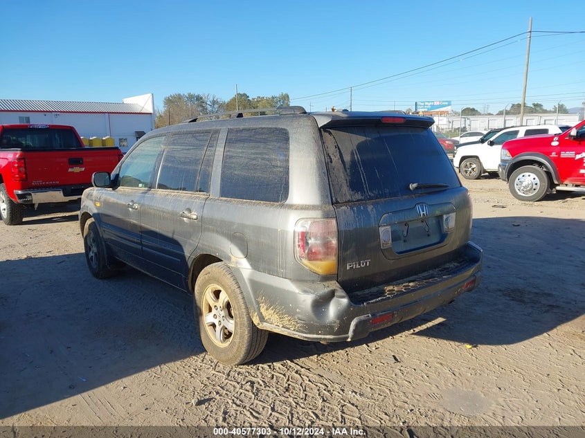2008 HONDA PILOT VIN: 5FNYF28318B003000