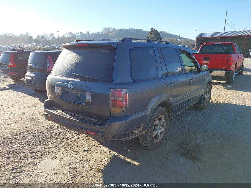 2008 HONDA PILOT VIN: 5FNYF28318B003000