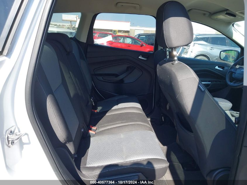 VIN 1FMCU0GD0HUC39042 2017 FORD ESCAPE SE