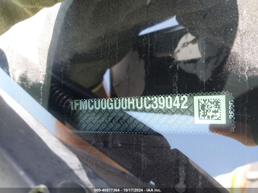 VIN 1FMCU0GD0HUC39042 2017 FORD ESCAPE SE