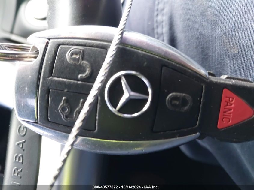 2012 Mercedes-Benz C 300 Luxury 4Matic/Sport 4Matic VIN: WDDGF8BB1CA688640 Lot: 40577872