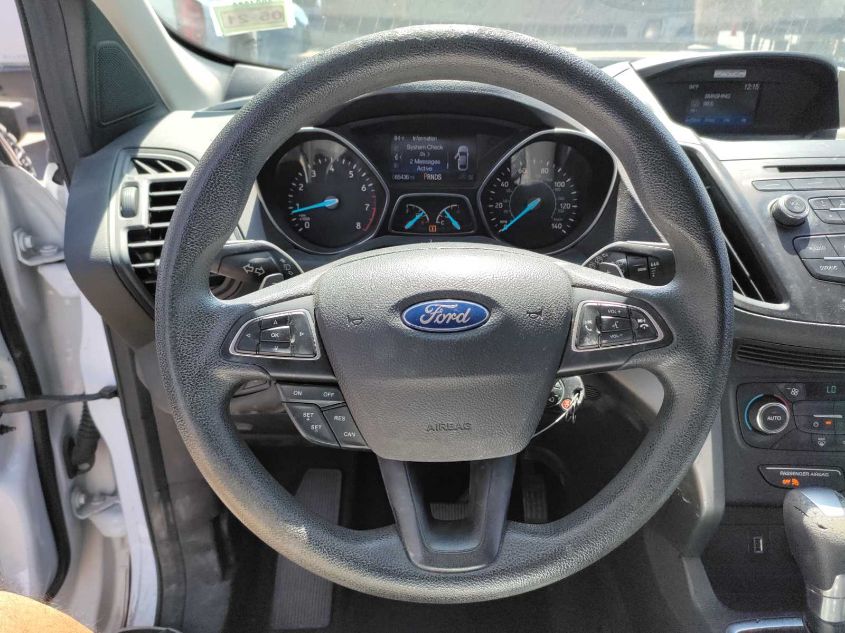 1FMCU0GD9HUA62751 2017 FORD ESCAPE - Image 1