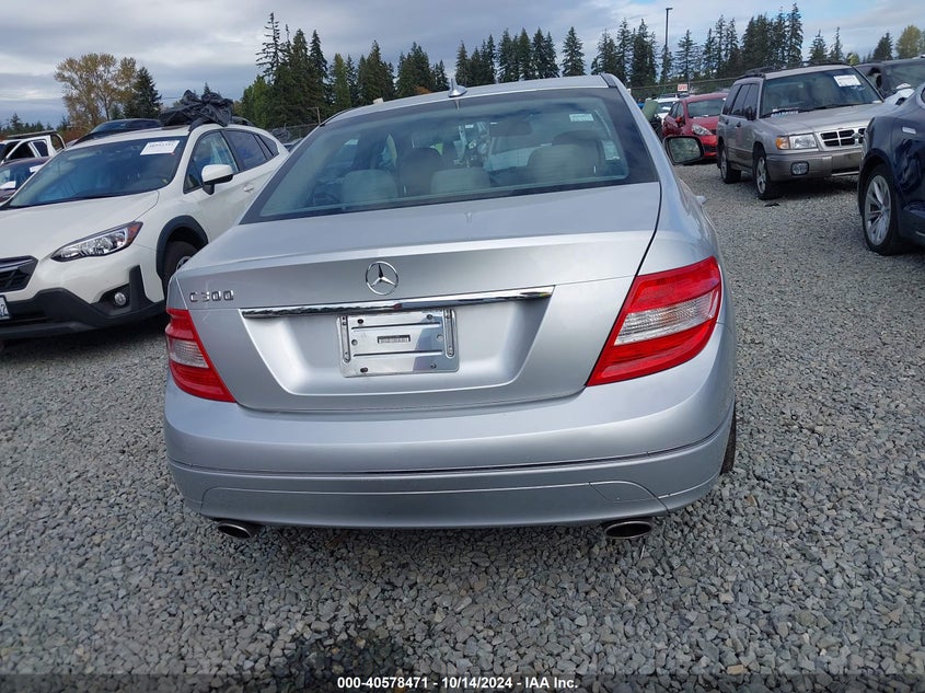 2008 Mercedes-Benz C 300 Luxury/Sport VIN: WDDGF54X78F131085 Lot: 40578471