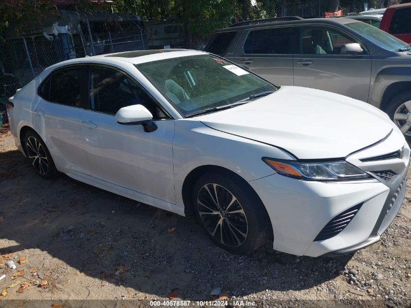 4T1B11HK1KU708069 2019 TOYOTA CAMRY - Image 1