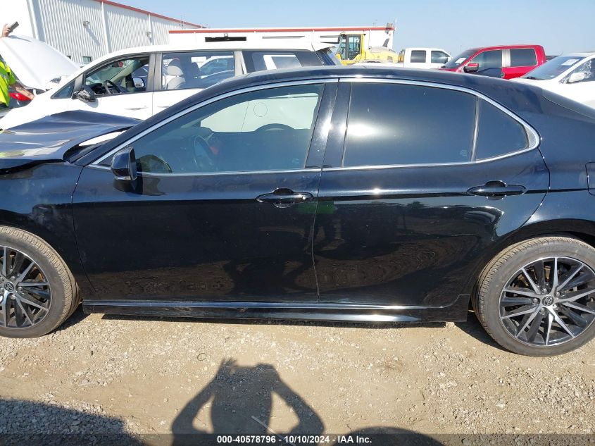 4T1B61HKXKU182073 2019 Toyota Camry Xse