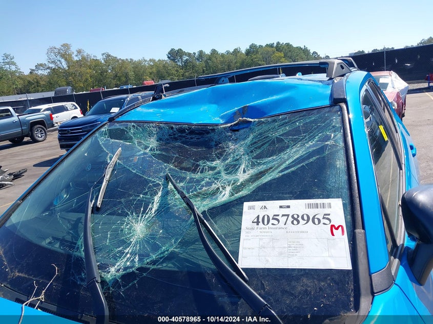 2021 TOYOTA RAV4 HYBRID LE - 4T3L6RFV2MU015135