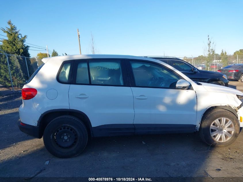 2017 Volkswagen Tiguan 2.0T/2.0T S VIN: WVGAV7AX8HK045855 Lot: 40578976